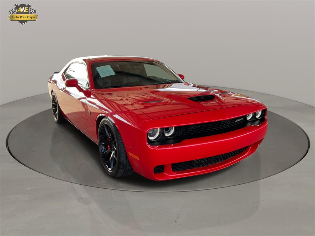 2015 Dodge Challenger SRT Hellcat RWD