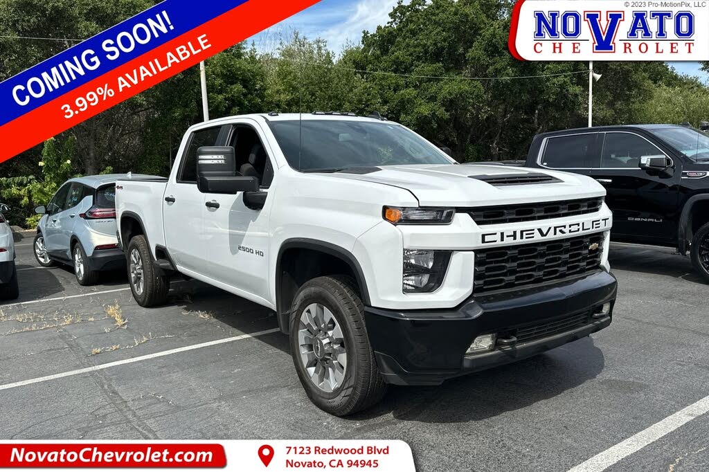 2022 Chevrolet Silverado 2500HD Custom Crew Cab 4WD