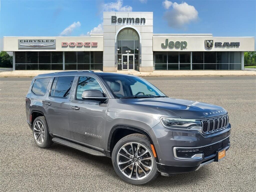 2022 Jeep Wagoneer Series II 4WD