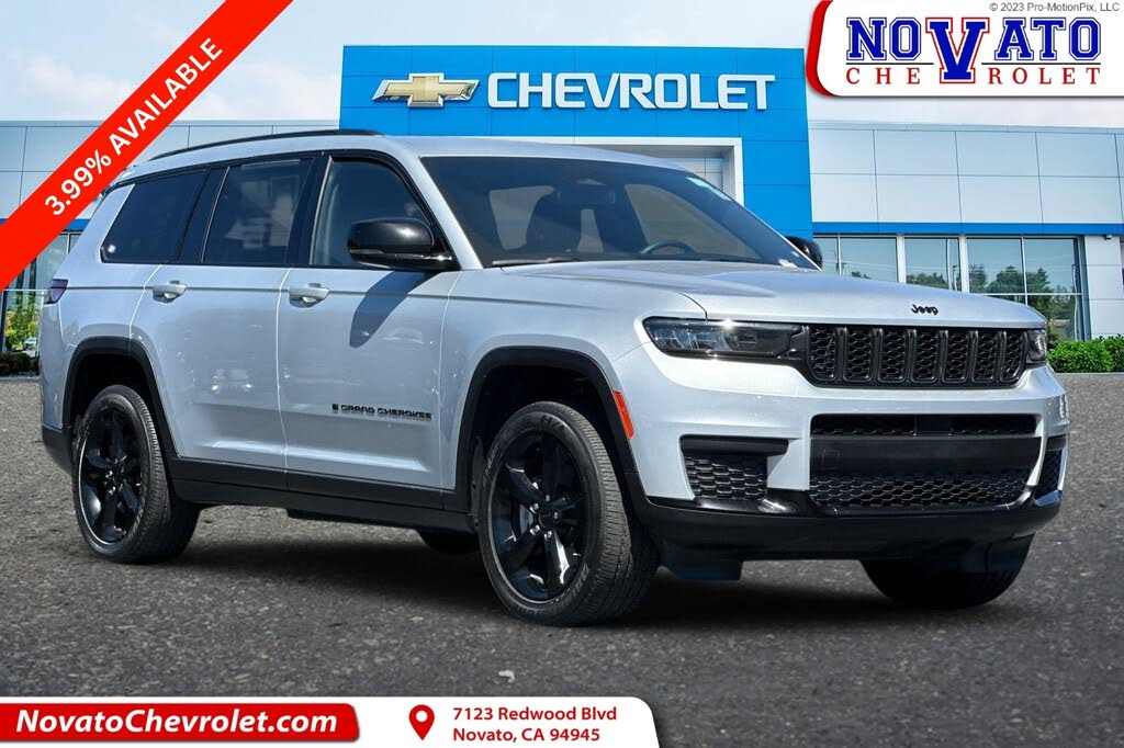 2023 Jeep Grand Cherokee L Altitude 4WD