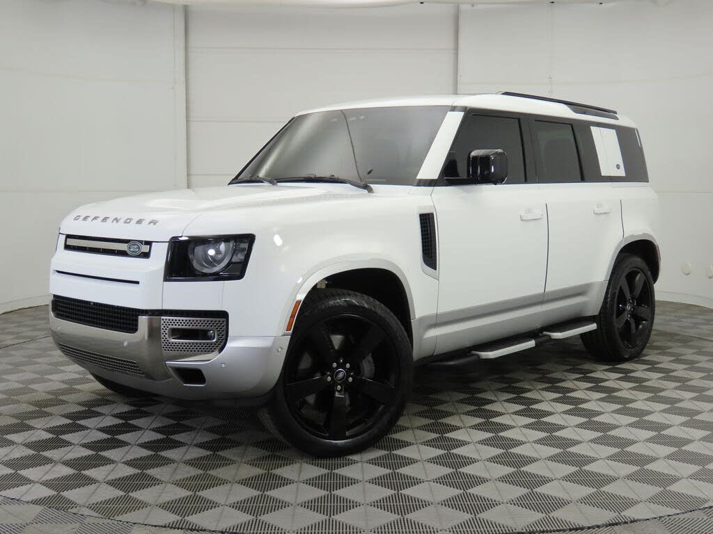 2023 Land Rover Defender 110 SE AWD