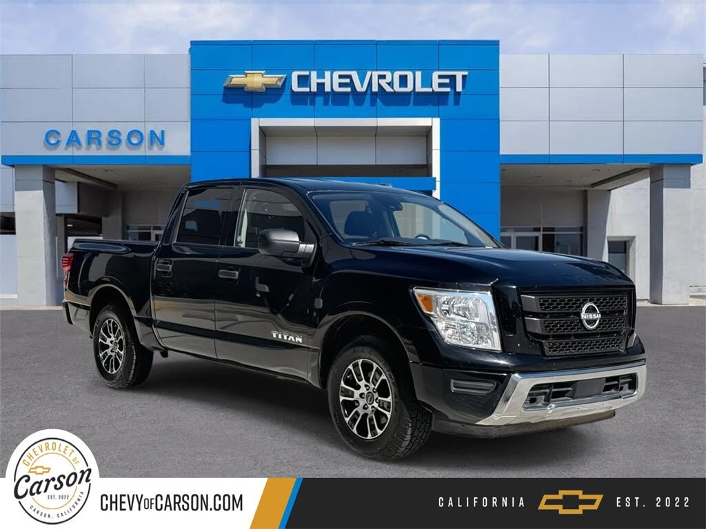2023 Nissan Titan SV Crew Cab RWD