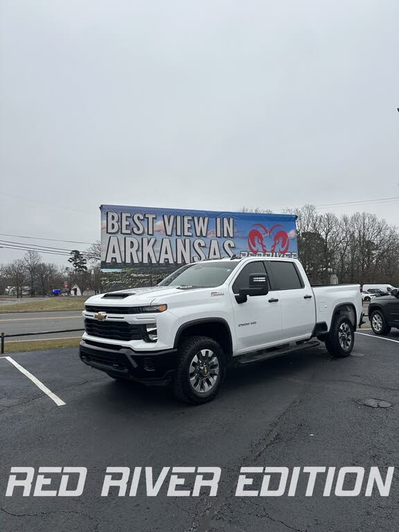 2024 Chevrolet Silverado 2500HD Custom Crew Cab 4WD