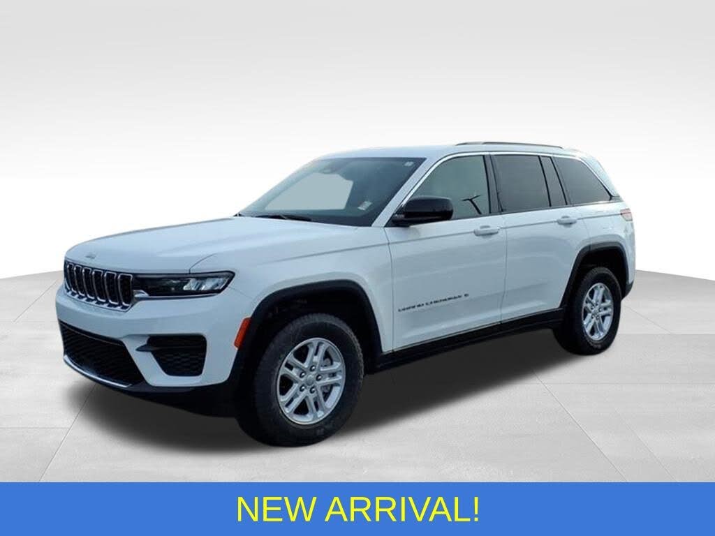 2024 Jeep Grand Cherokee Laredo 4WD