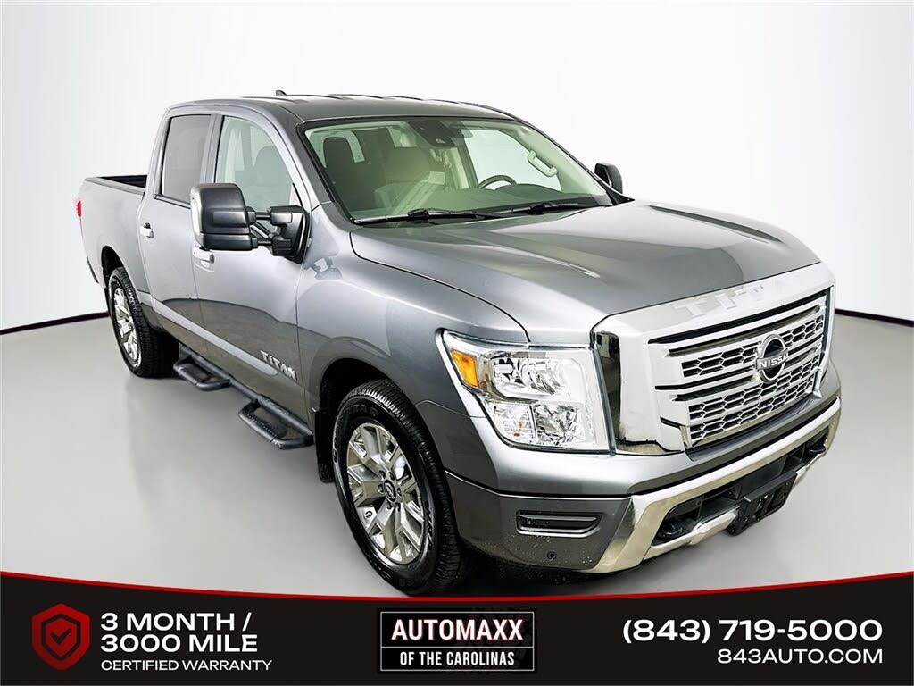 2024 Nissan Titan SV Crew Cab 4WD