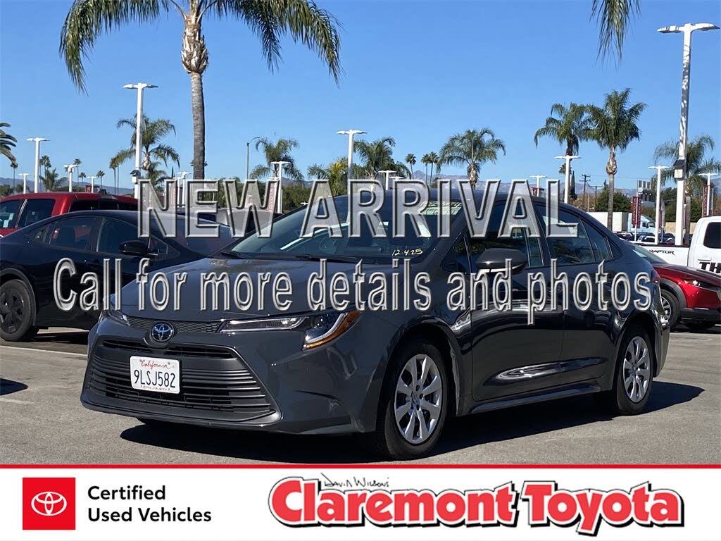 2024 Toyota Corolla LE FWD
