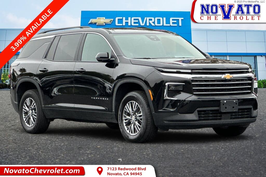 2025 Chevrolet Traverse LT AWD