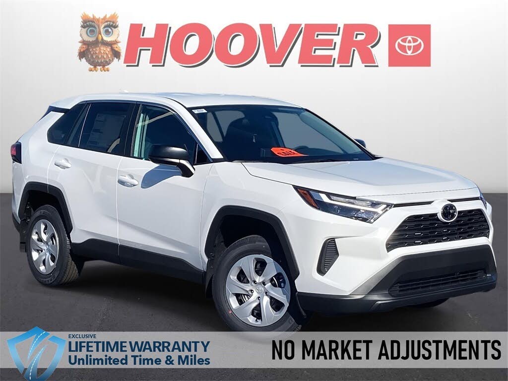 2025 Toyota RAV4 LE FWD
