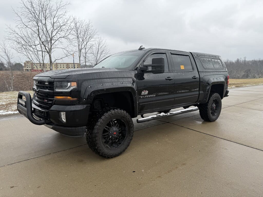 2017 Chevrolet Silverado 1500 LT Crew Cab 4WD