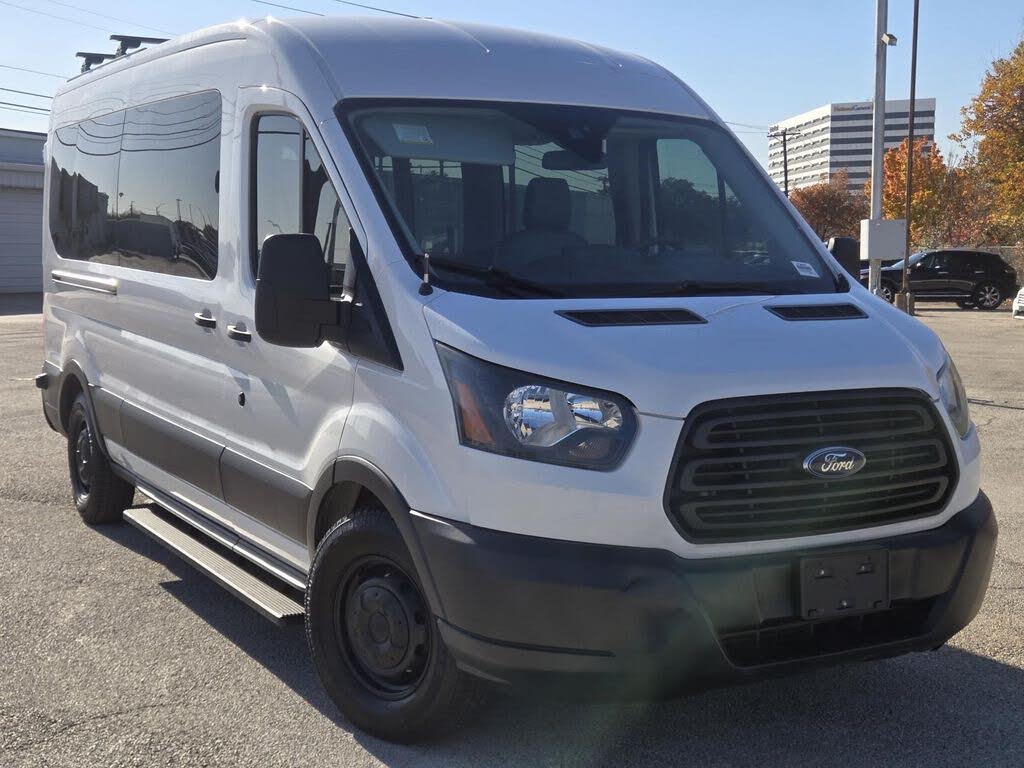 2018 Ford Transit Passenger 350 XL Medium Roof LWB RWD with Sliding Passenger-Side Door