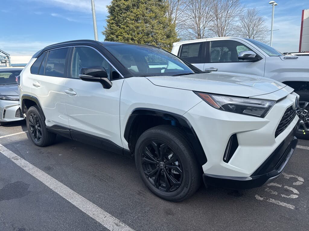 2022 Toyota RAV4 Hybrid XSE AWD