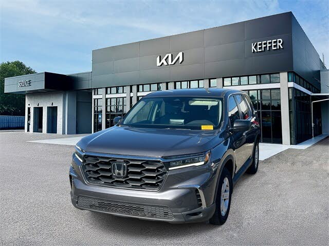 2023 Honda Pilot LX FWD