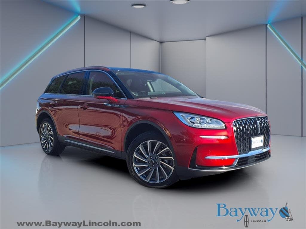 2023 Lincoln Corsair Reserve FWD