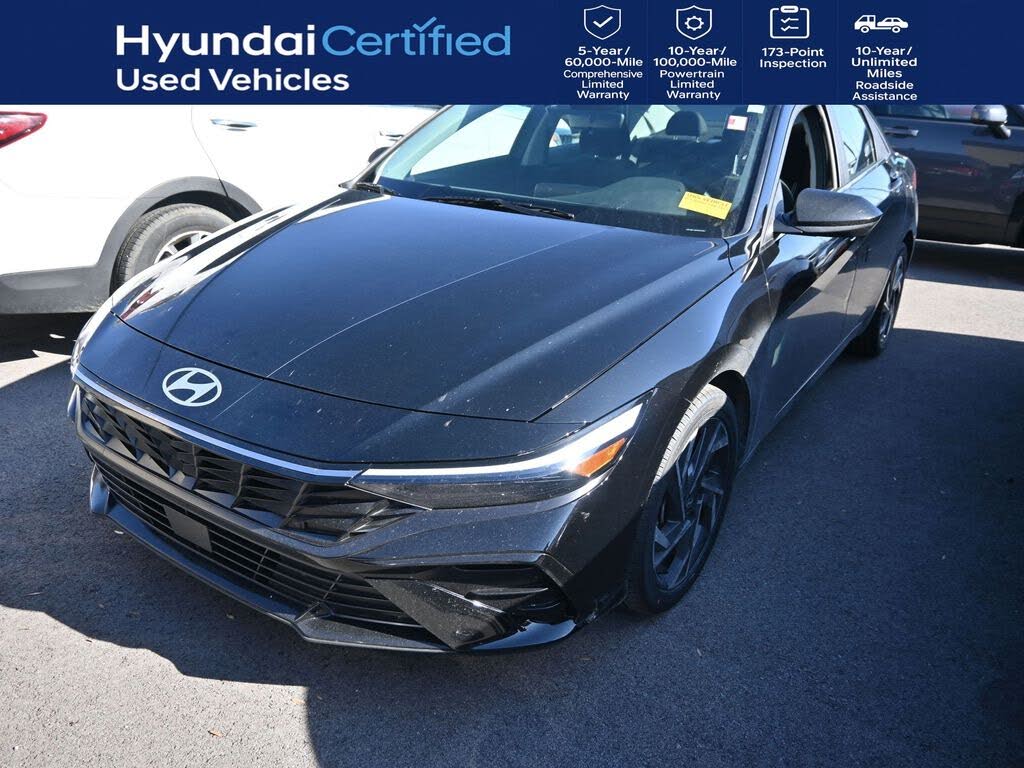 2024 Hyundai Elantra SEL FWD