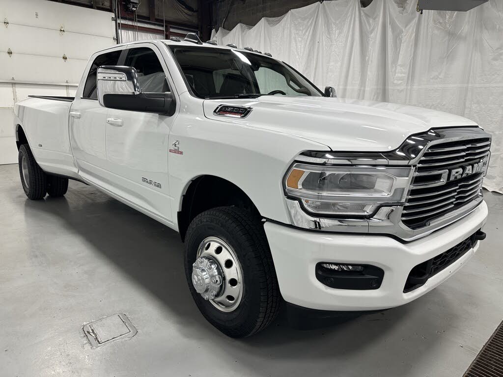 2024 RAM 3500 Laramie Crew Cab LB DRW 4WD