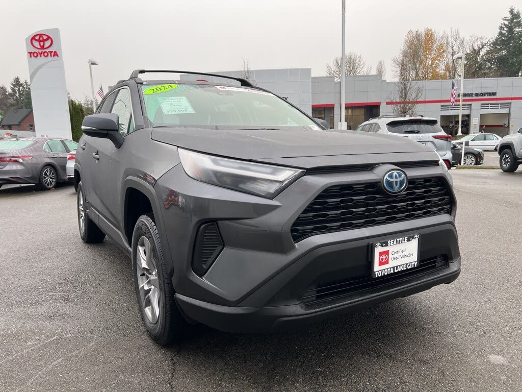 2024 Toyota RAV4 Hybrid XLE AWD
