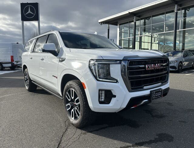 2022 GMC Yukon XL AT4 4WD