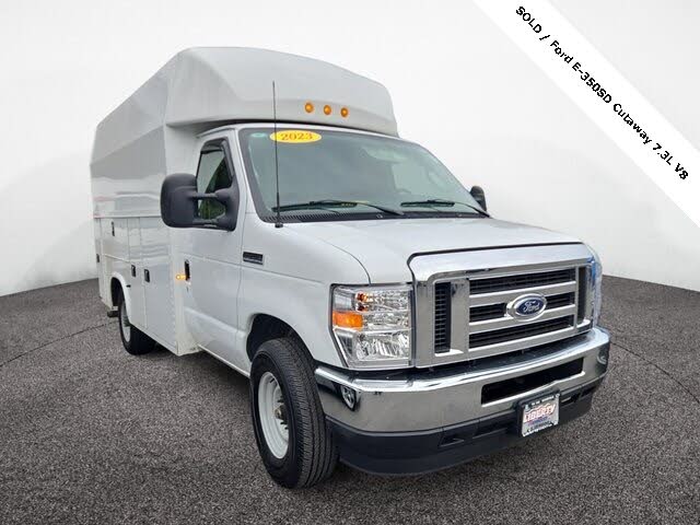2023 Ford E-Series Chassis E-350 SD Cutaway SB RWD