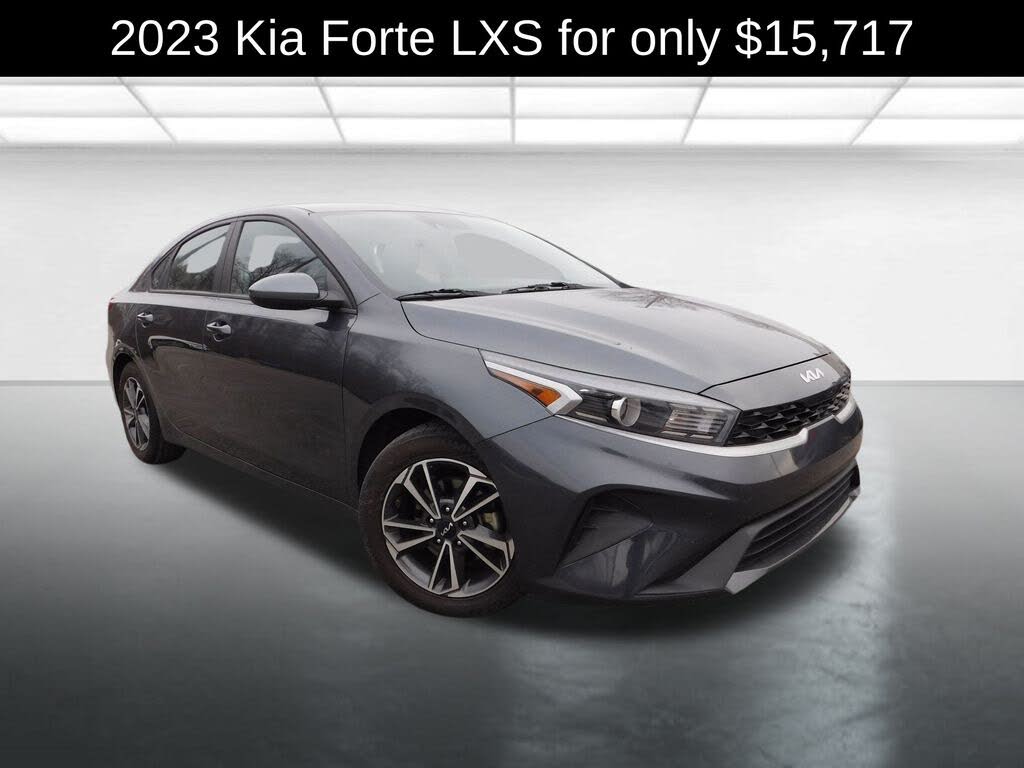2023 Kia Forte LXS FWD