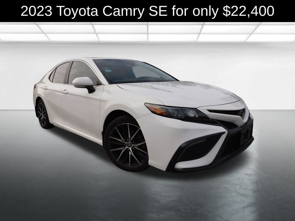 2023 Toyota Camry SE FWD