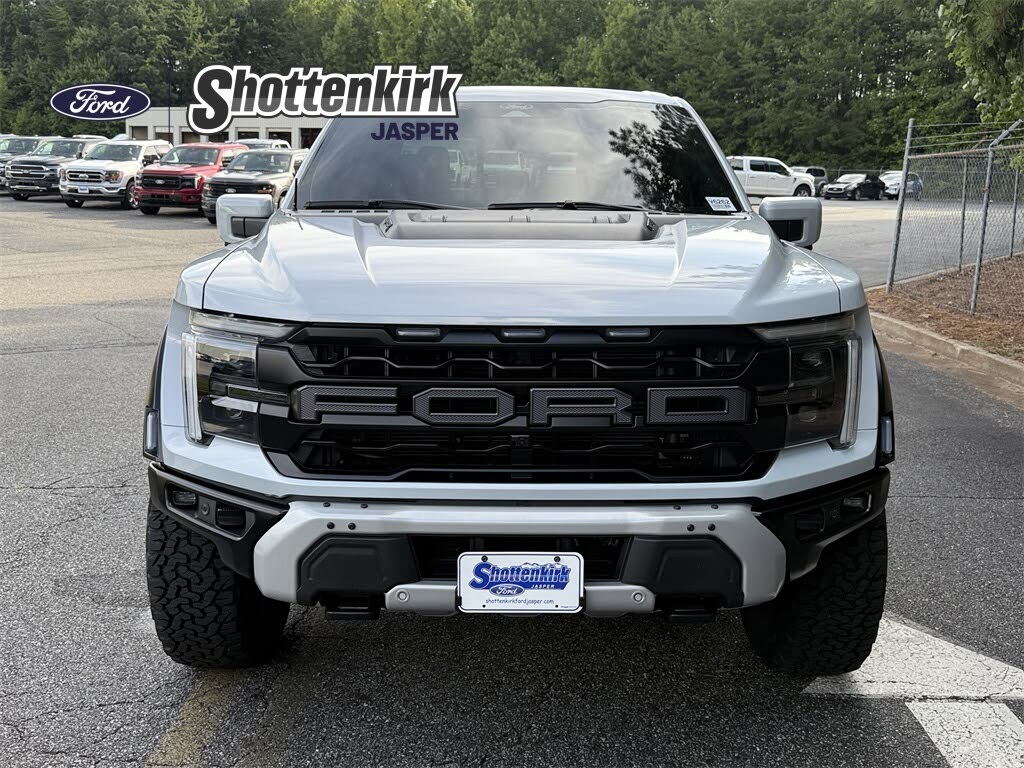 2025 Ford F-150 Raptor SuperCrew 4WD
