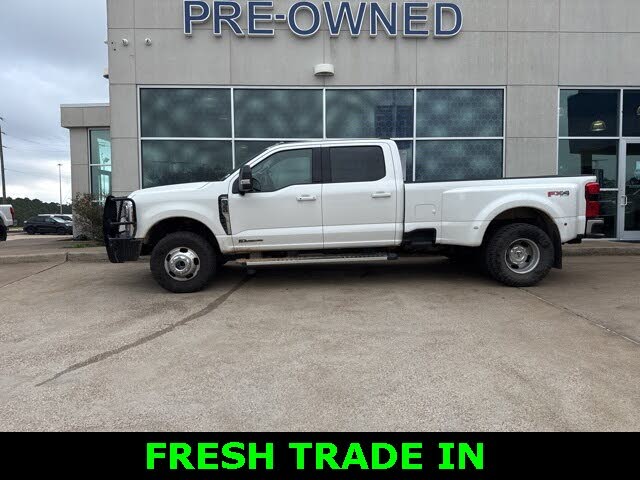 2025 Ford F-350 Super Duty Lariat Crew Cab LB DRW 4WD