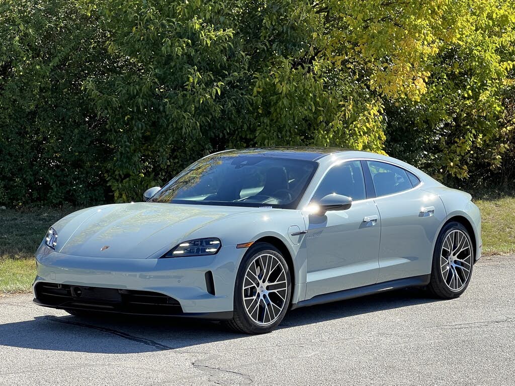 2025 Porsche Taycan