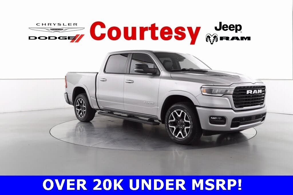 2025 RAM 1500 Laramie Crew Cab 4WD