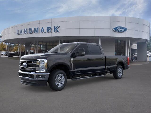 2026 Ford F-250 Super Duty XLT Crew Cab 4WD