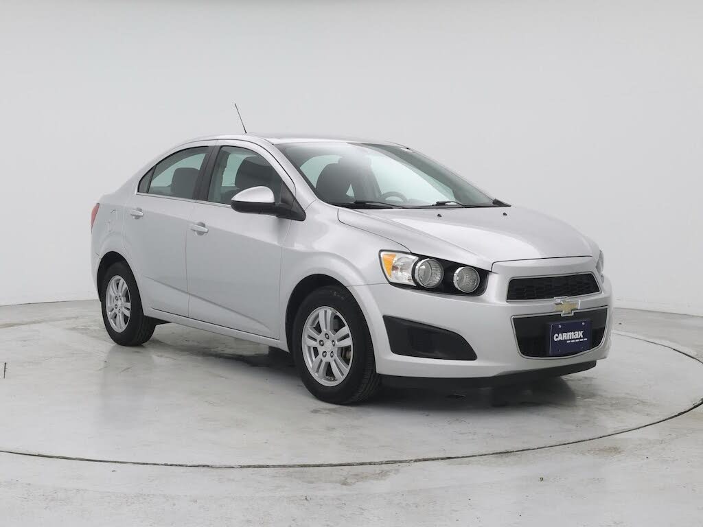 2015 Chevrolet Sonic LT Sedan FWD