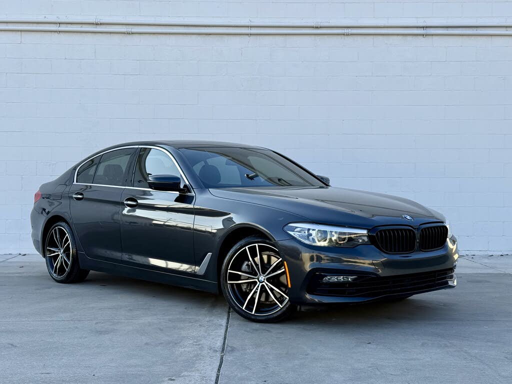 2018 BMW 5 Series 540i Sedan RWD