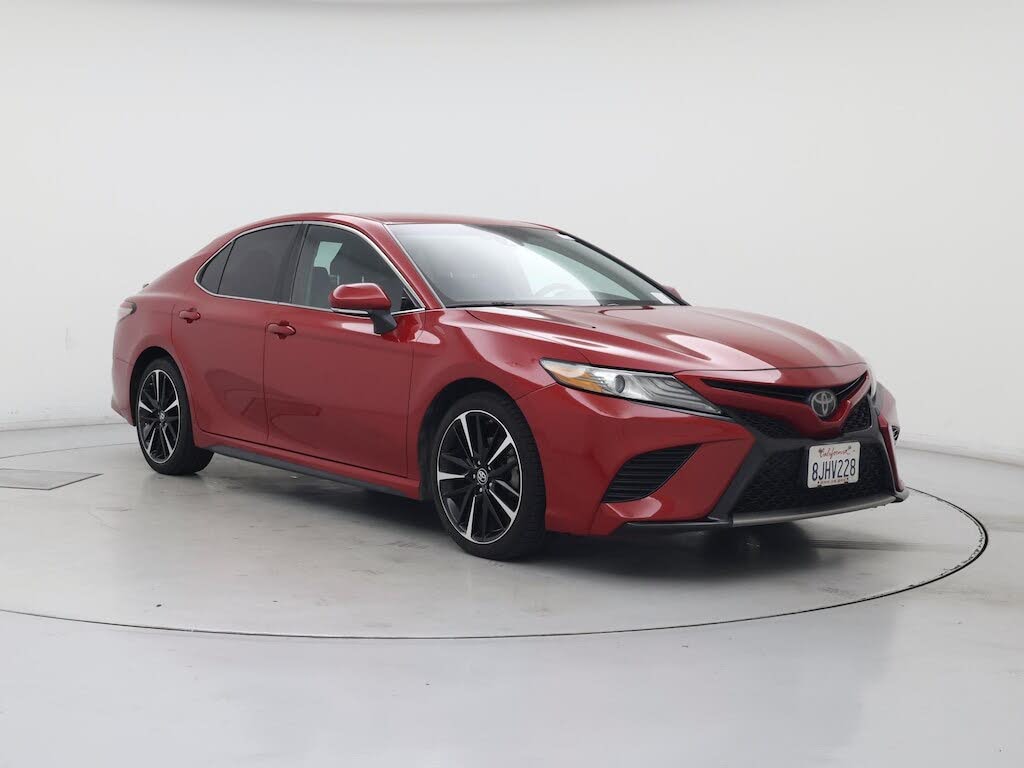 2019 Toyota Camry XSE FWD