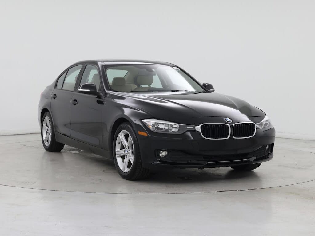 2015 BMW 3 Series 320i Sedan RWD