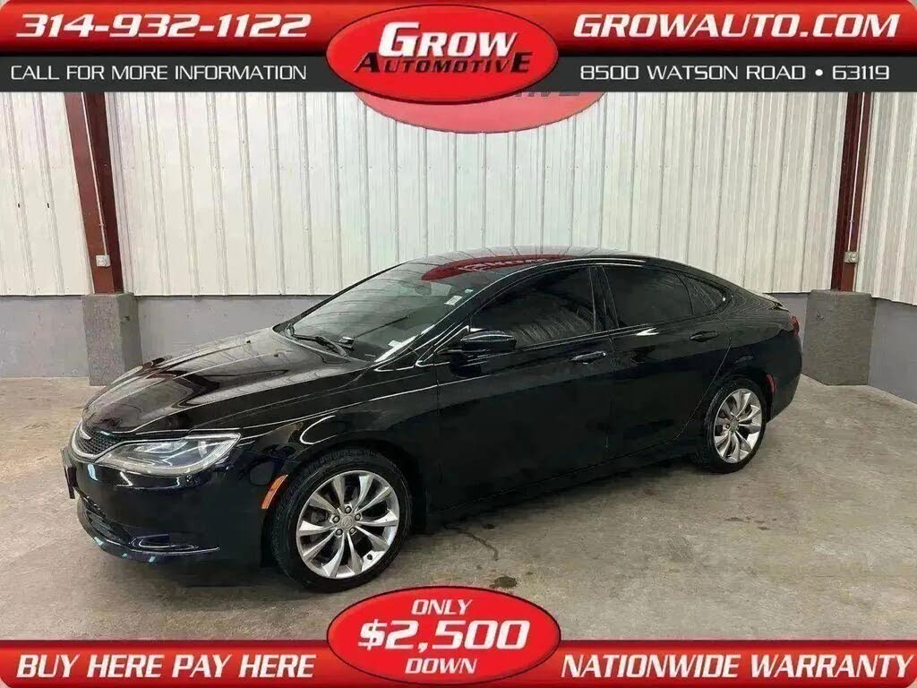 2015 Chrysler 200 S Sedan FWD