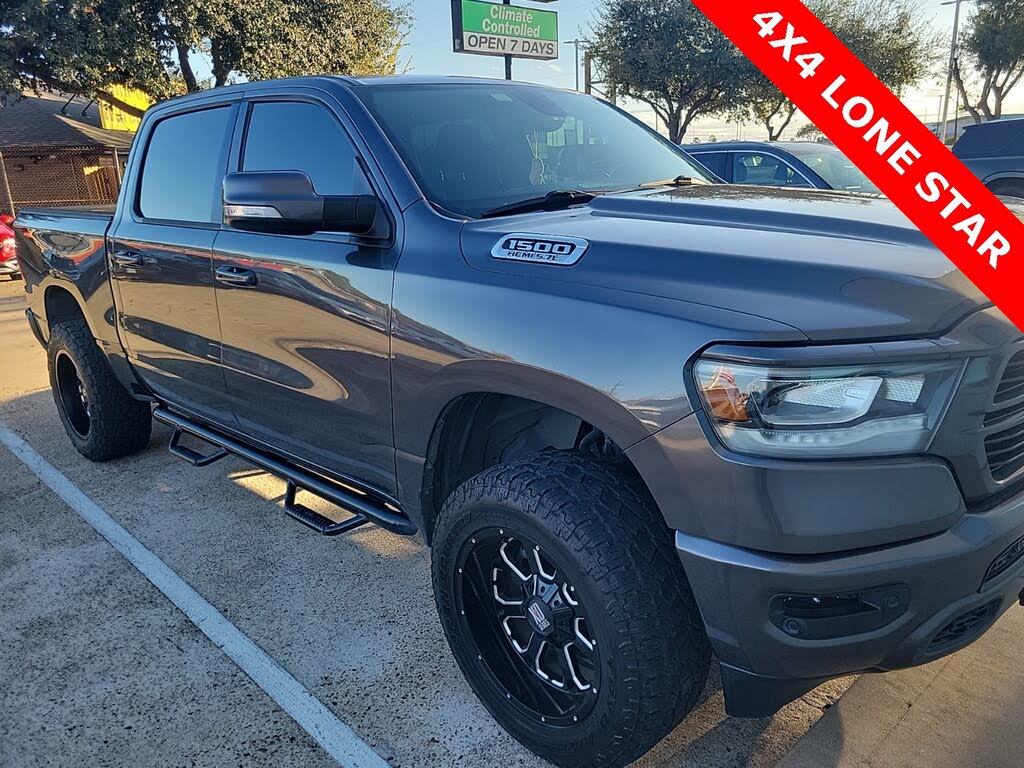 2019 RAM 1500 Big Horn Crew Cab 4WD