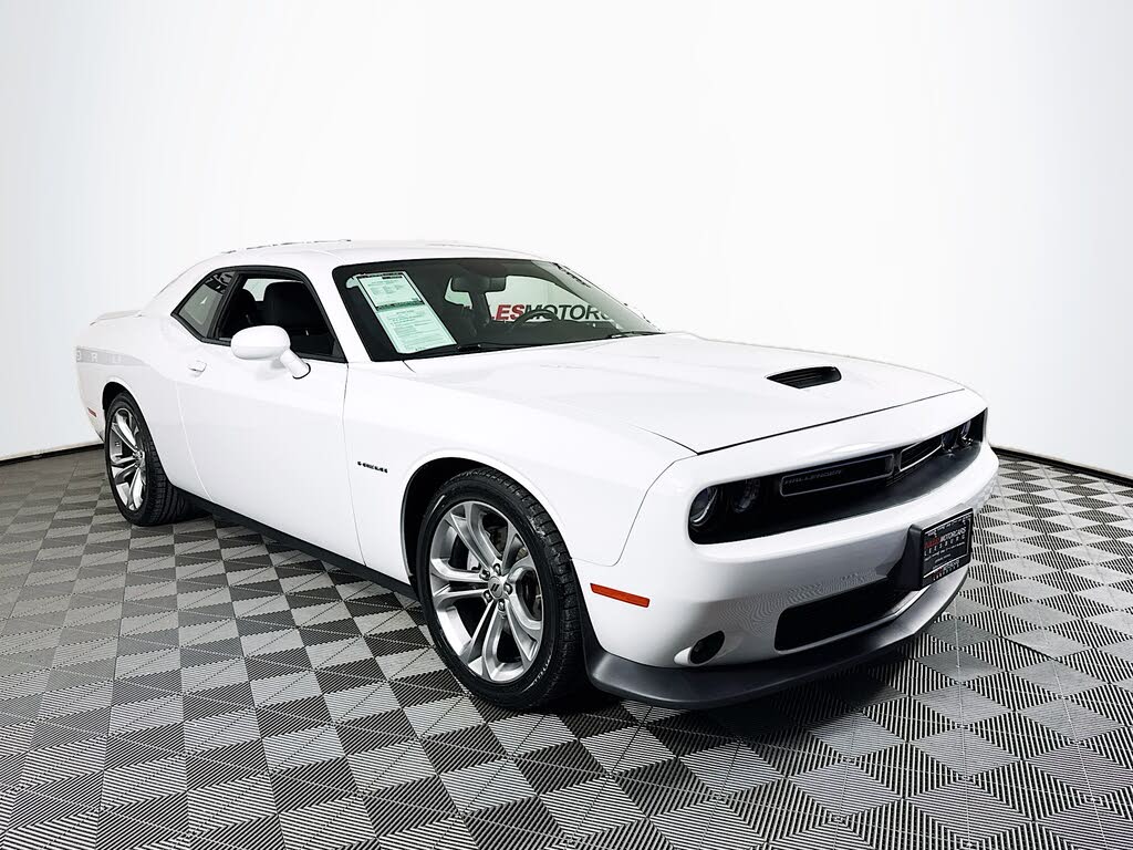 2022 Dodge Challenger R/T RWD
