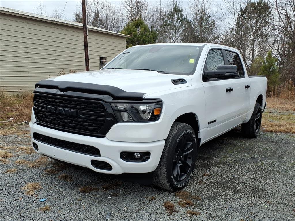 2023 RAM 1500 Big Horn Crew Cab 4WD