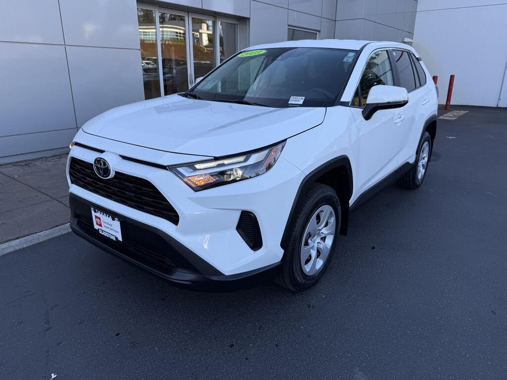 2023 Toyota RAV4 LE AWD