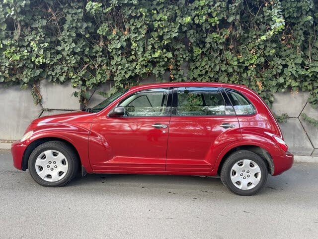 2008 Chrysler PT Cruiser LX Wagon FWD