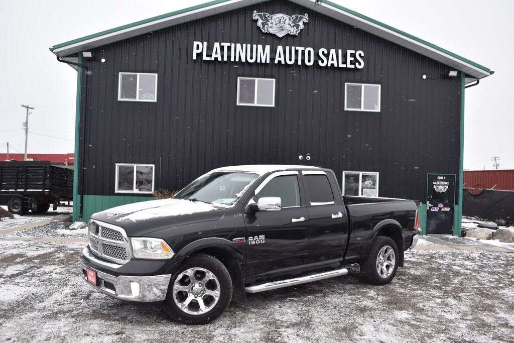 2015 RAM 1500 Laramie Quad Cab 4WD