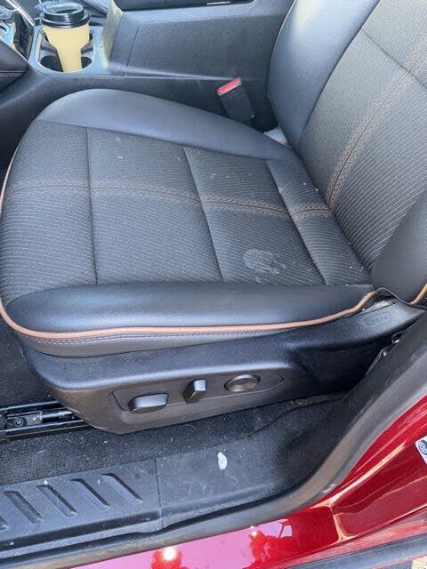 2024 GMC Canyon AT4 Crew Cab 4WD