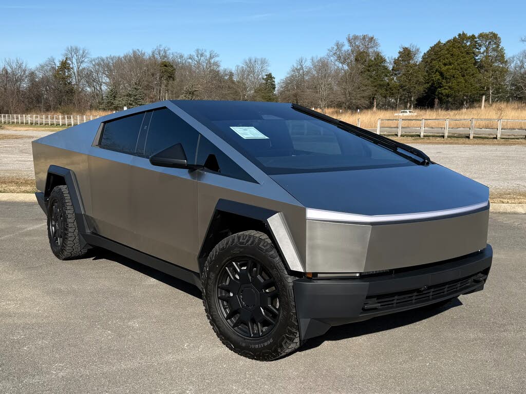 2024 Tesla Cybertruck Crew Cab AWD