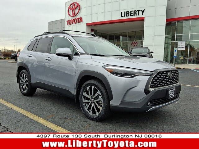 2024 Toyota Corolla Cross XLE AWD