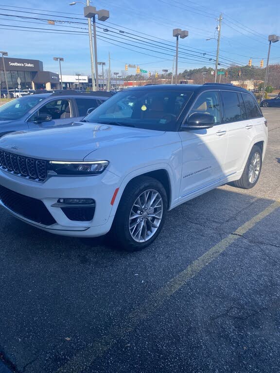 2025 Jeep Grand Cherokee Summit 4WD