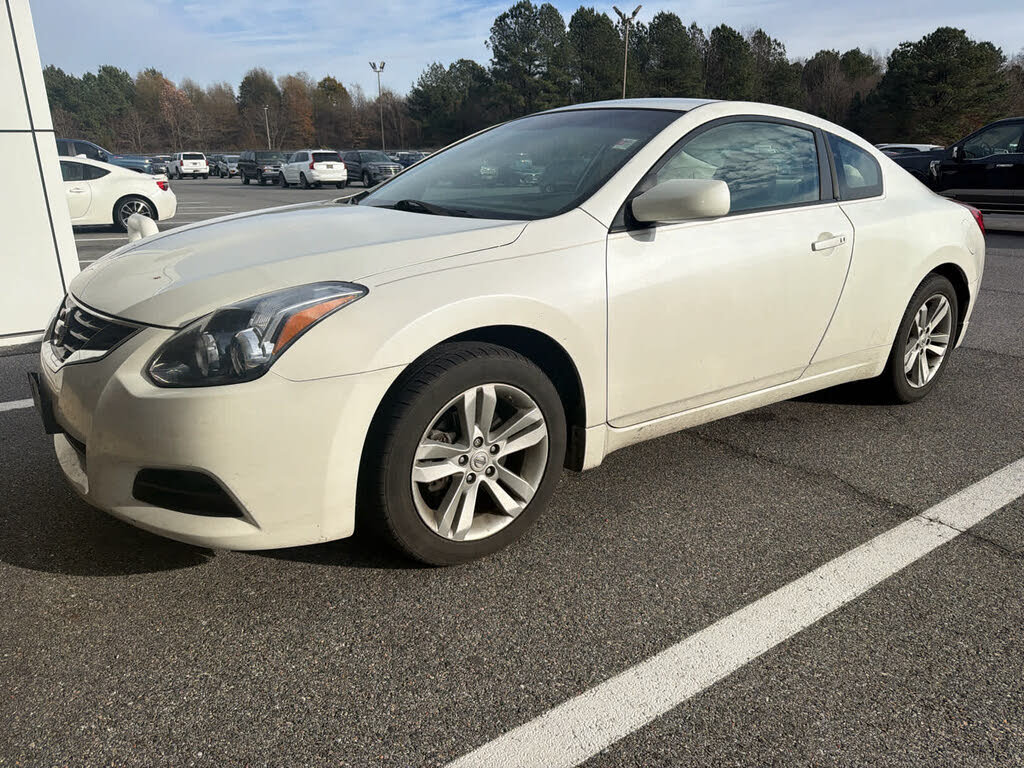 2013 Nissan Altima Coupe 2.5 S