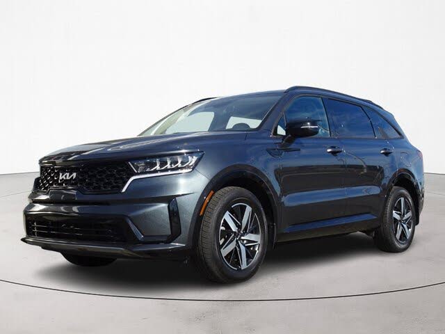2022 Kia Sorento S FWD