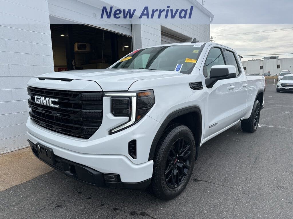 2024 GMC Sierra 1500 Elevation Double Cab 4WD