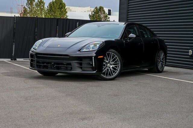 2024 Porsche Panamera 4 AWD