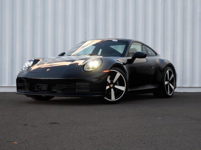 2025 Porsche 911 Carrera Coupe RWD