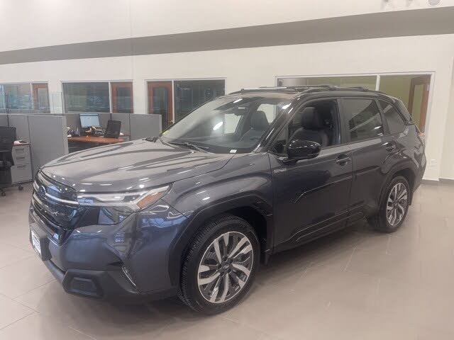 2025 Subaru Forester Hybrid Touring AWD